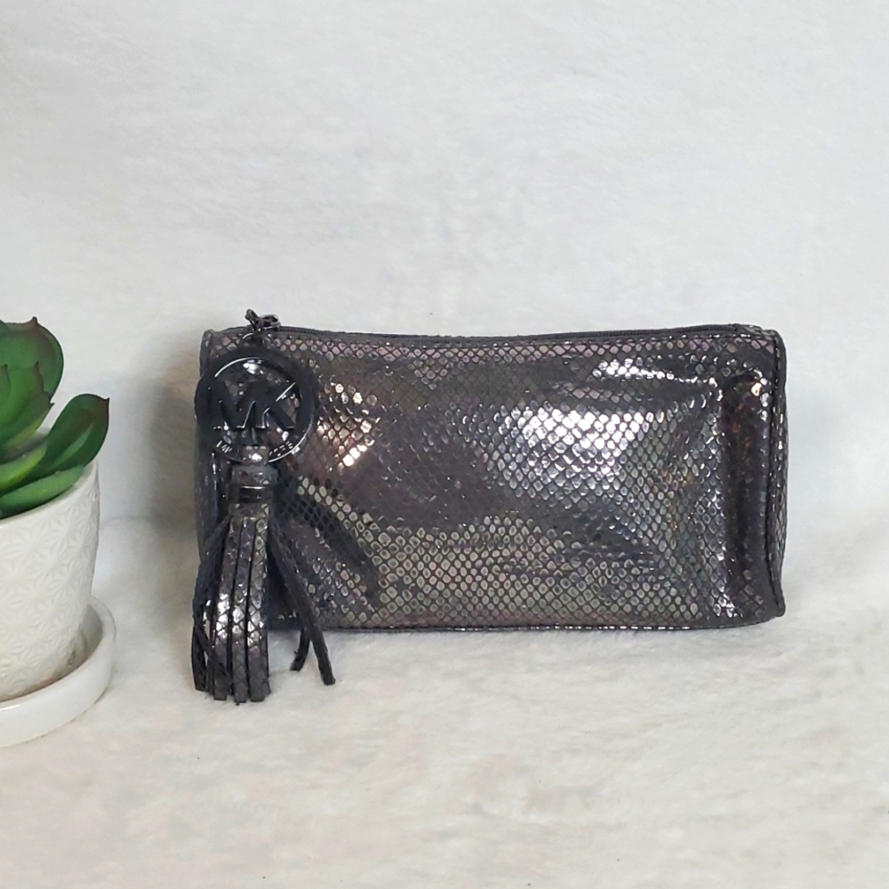 Michael Kors Gray Snakeskin Print Makeup pouchette Bag